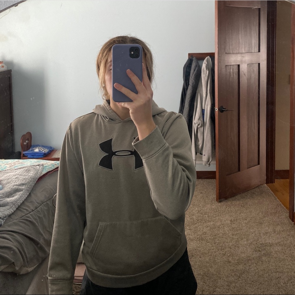 Black and Gray Underarmour Hoodie